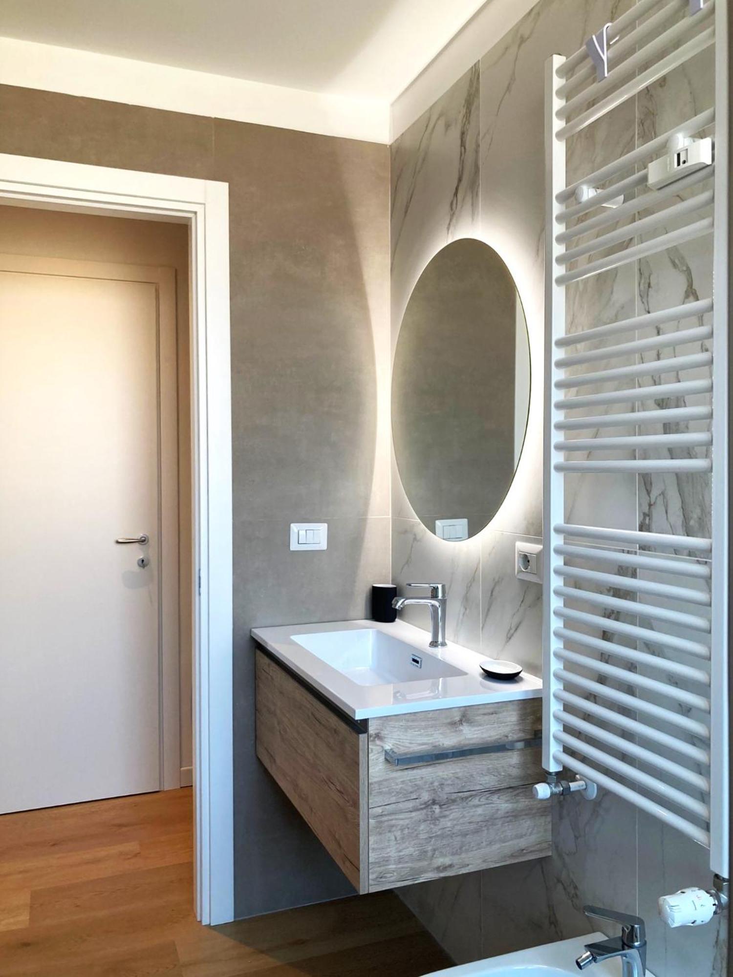 Bilocale Moderno - Lorenteggio 145 Milan