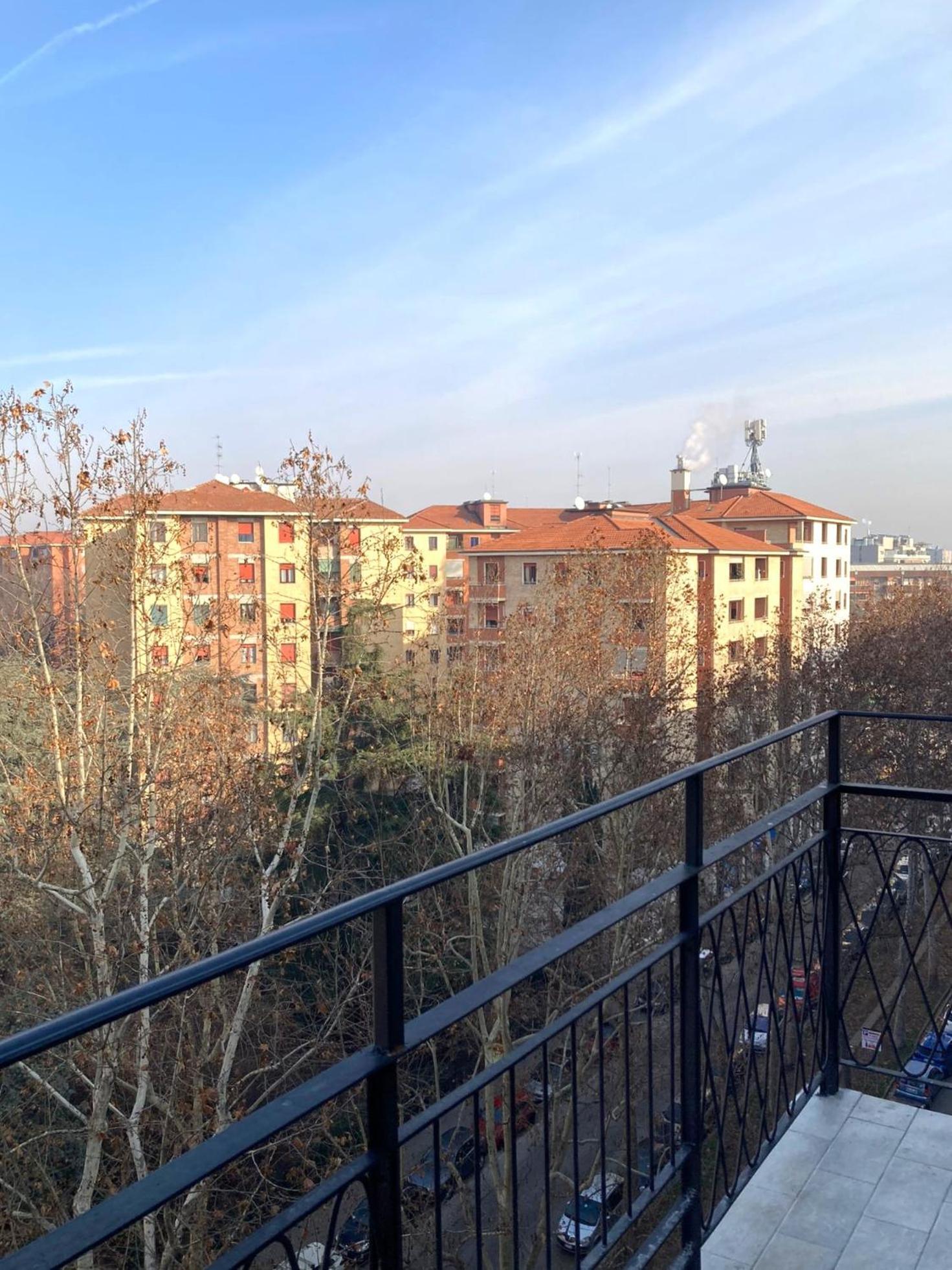 Bilocale Moderno - Lorenteggio 145 Milan